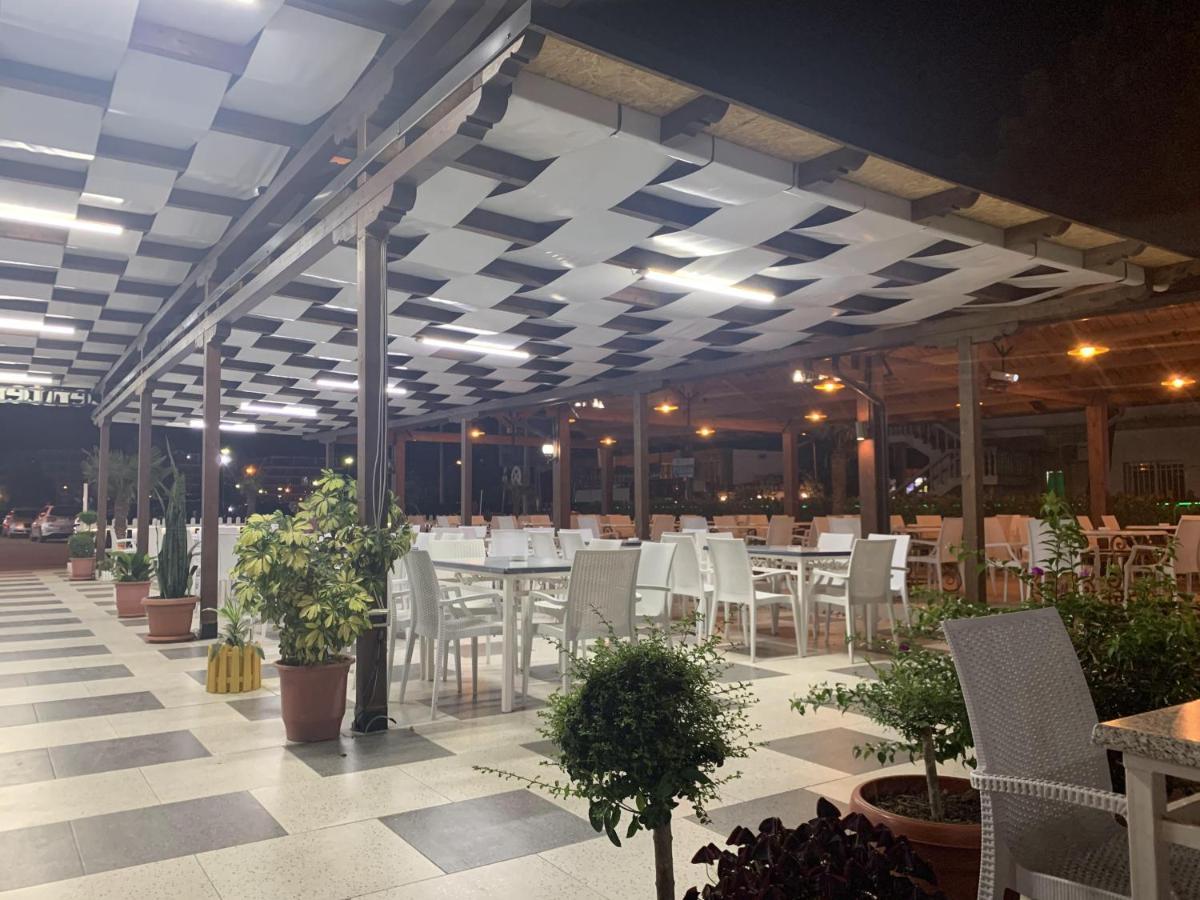 Hotel Center Park Velipojë Exteriér fotografie